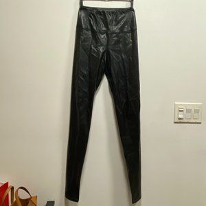 Wilfred Free Faux Leather Leggings